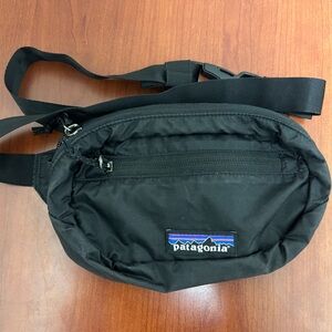 Patagonia Mini Black Hip Pack Waist Bag Fanny Pack Adjustable Strap